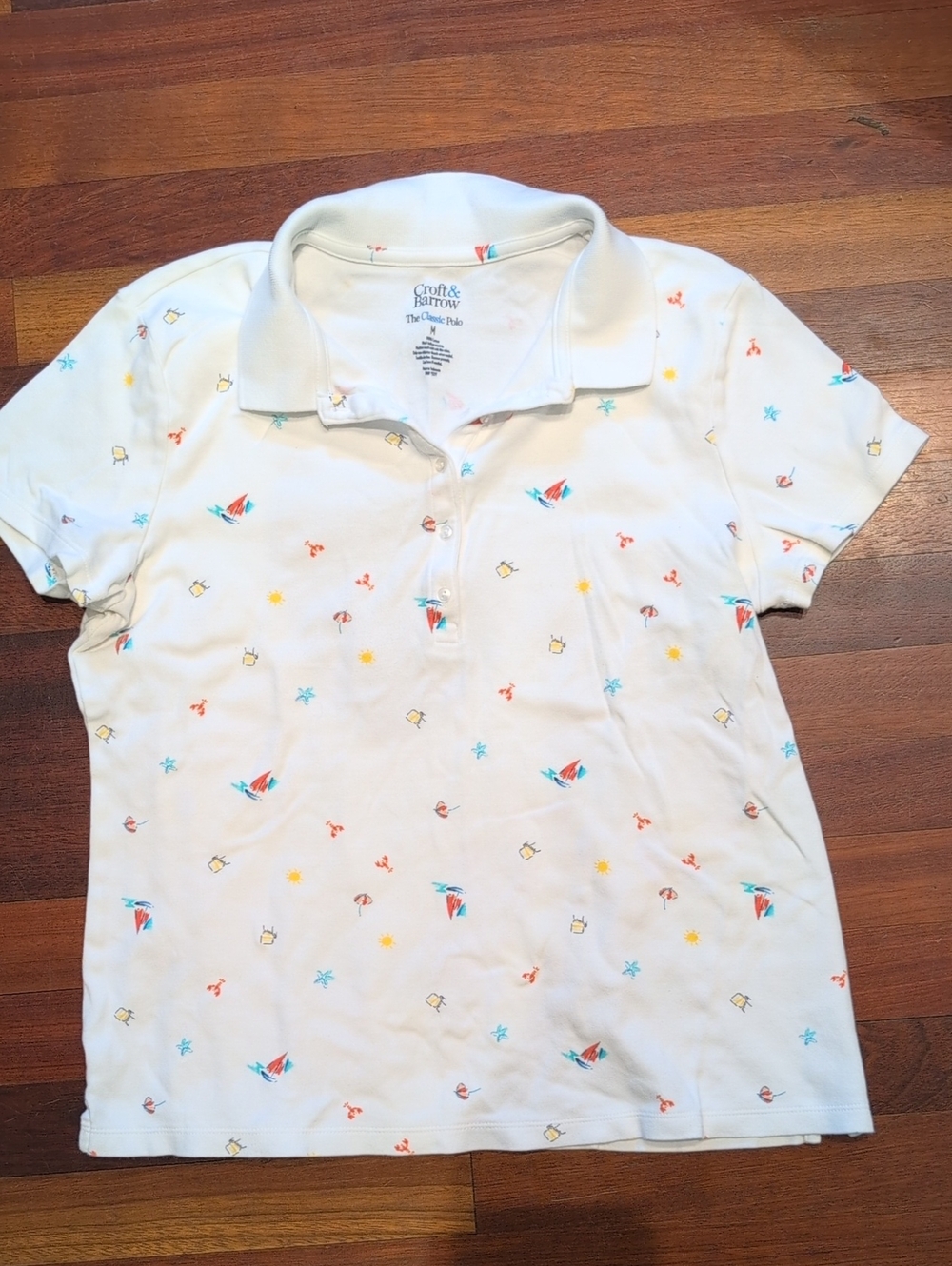 croft & barrow White Polo with Tiny Multicolor Beach Motifs